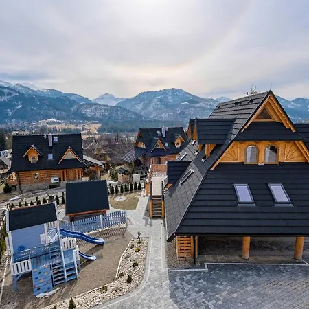 Tatra View & *
